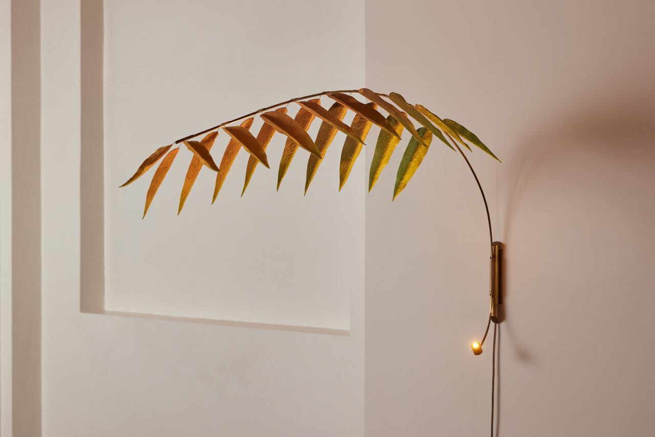 Pelle's Lure Lantern Wall Lamp