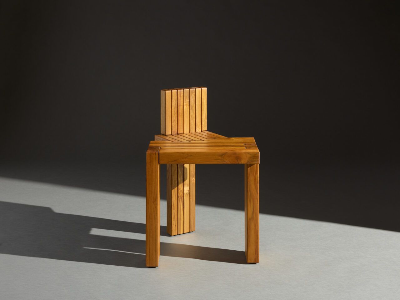 Pelle 1x2x3 Armchair 01